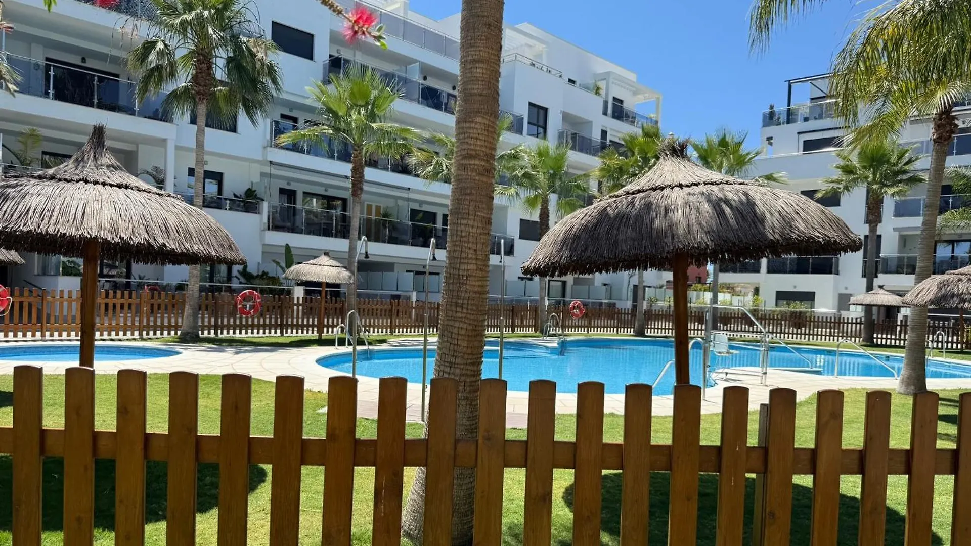 Апартаменты Apartamento Playa Granada Golf Мотриль